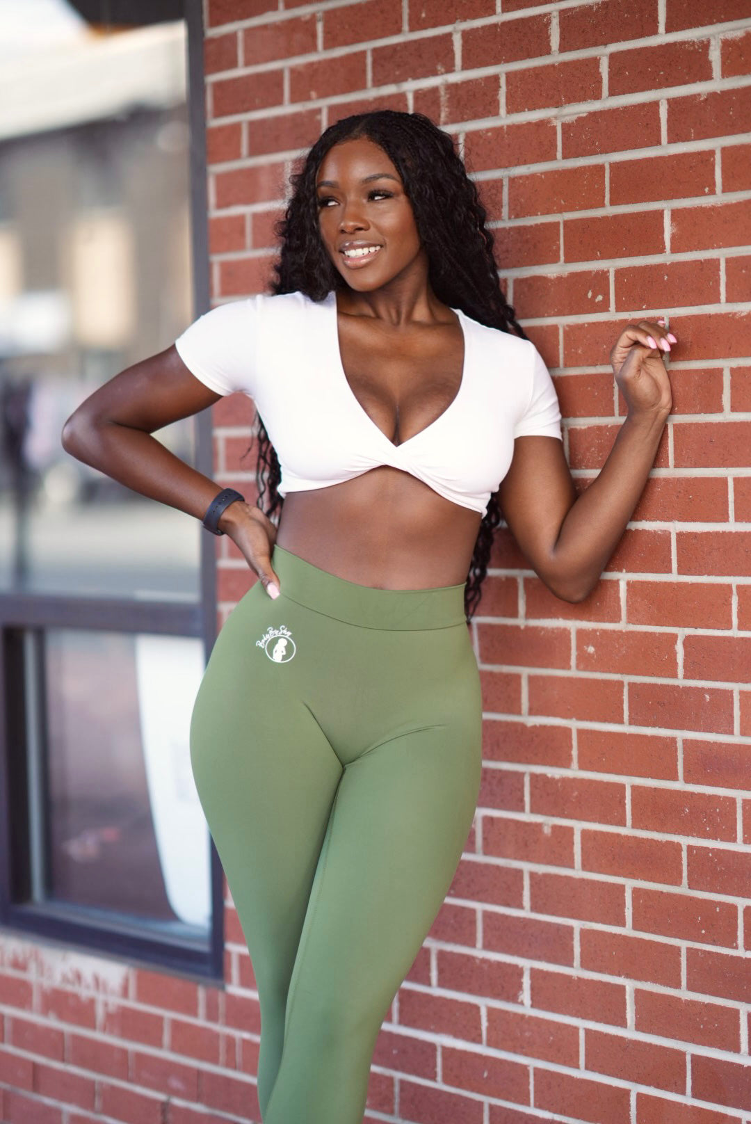 Posh V Back Olive Leggings